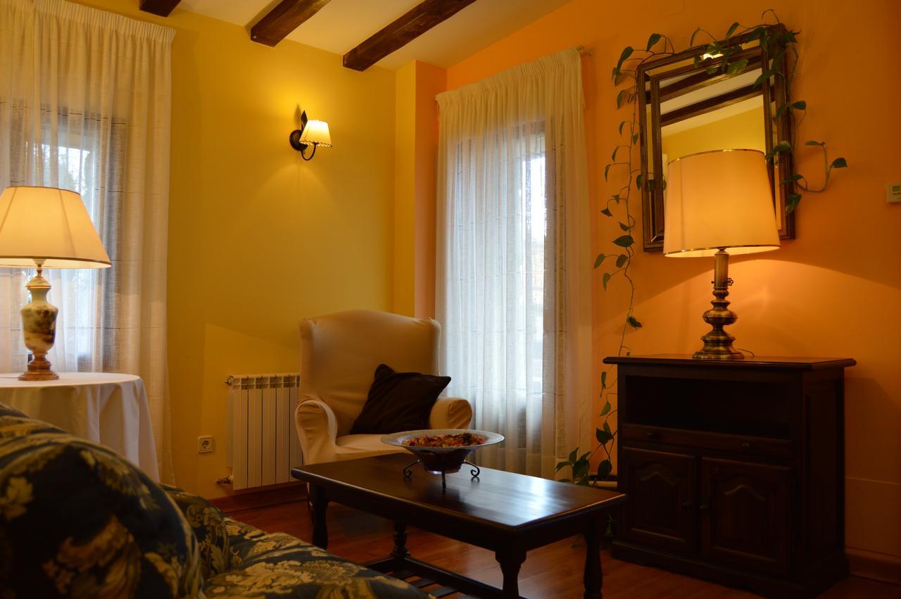 Posada Rural La Flor Las Navas Del Marques Εξωτερικό φωτογραφία