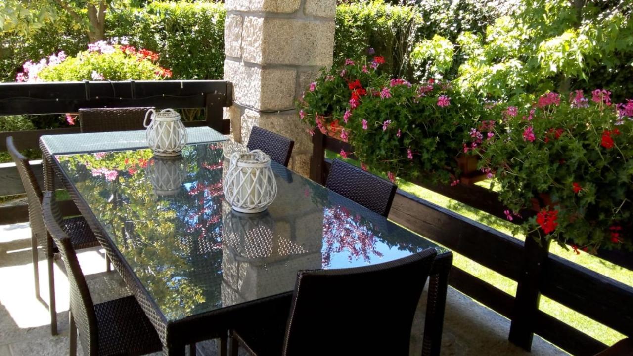 Posada Rural La Flor Las Navas Del Marques Εξωτερικό φωτογραφία
